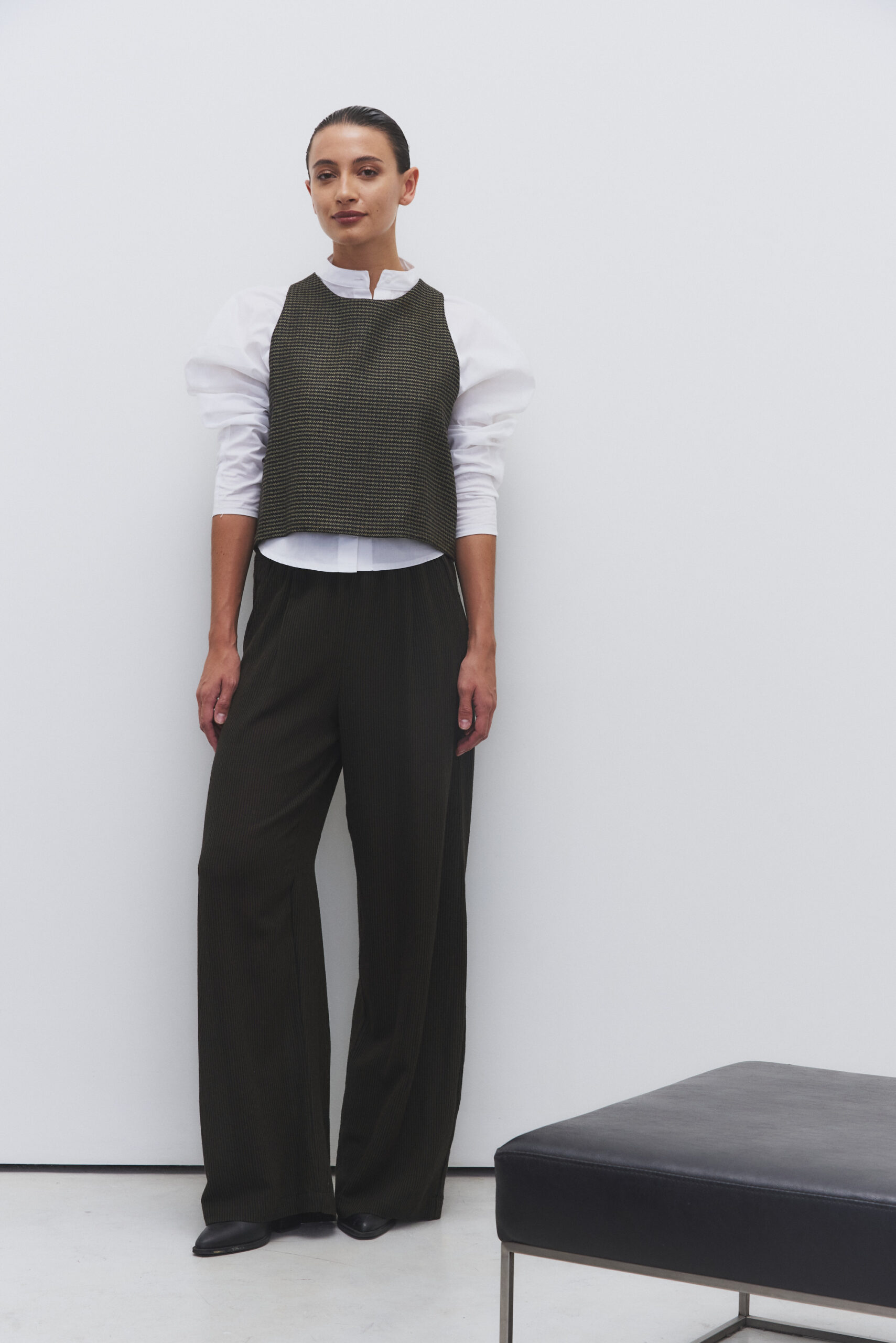 Camisa Martingala-Chaleco Bivi-Pantalon Bivi
