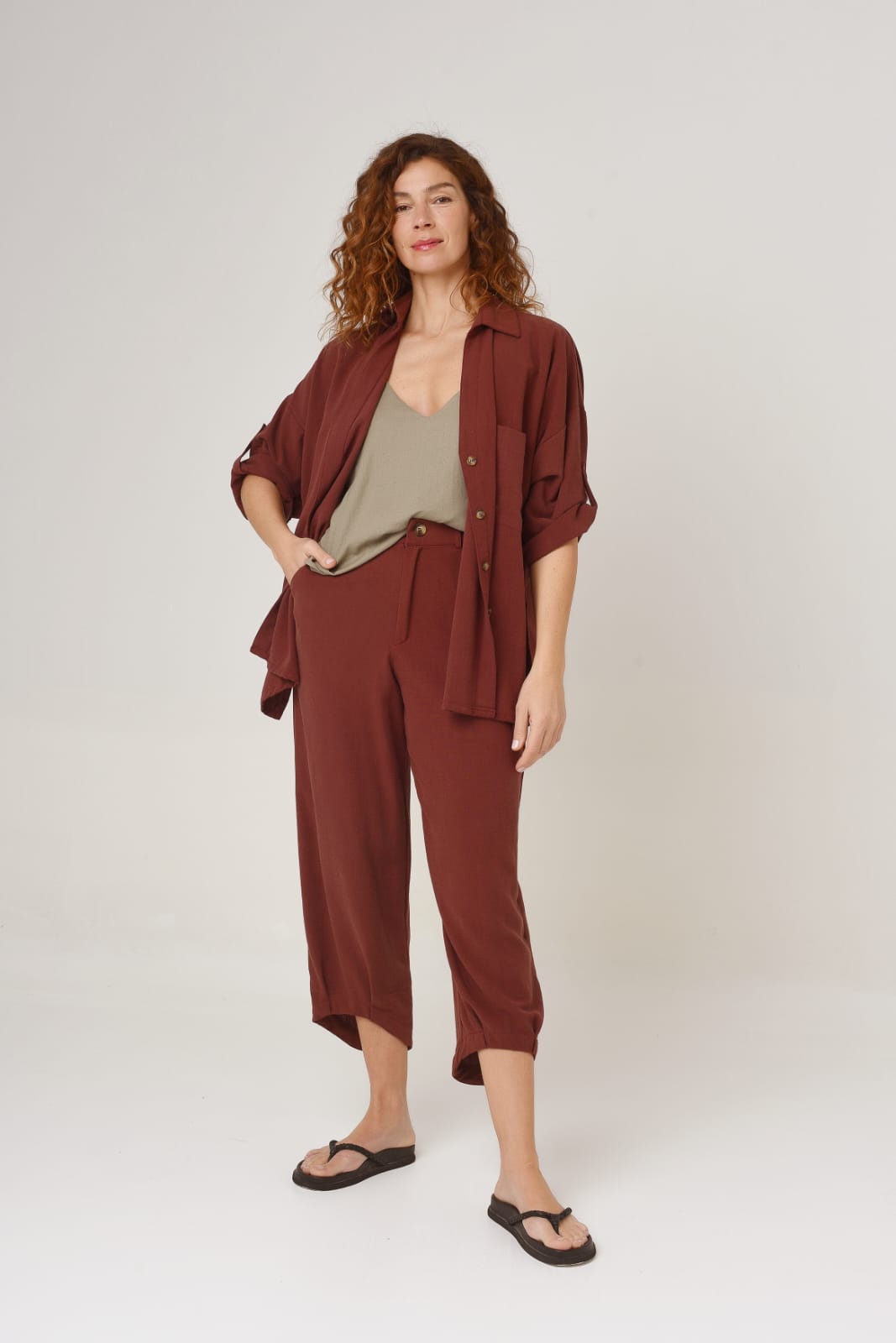 Pantalon Silencio Wine2